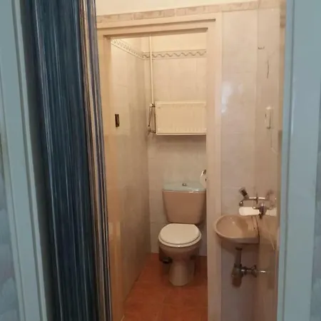 Babi Apartman Feriehus *